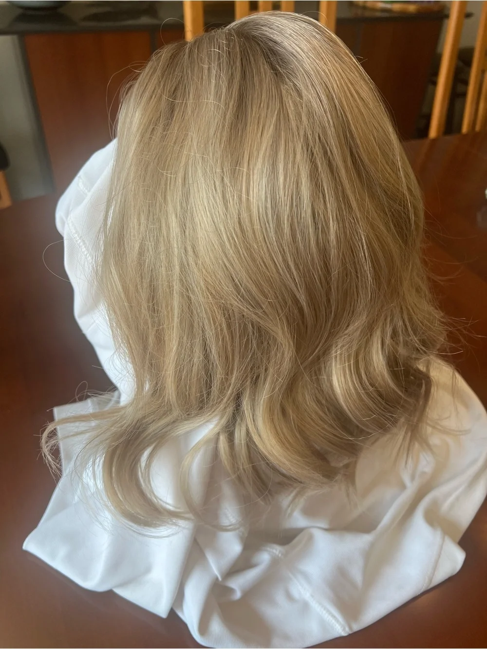 Layered Brunette Medium-Length Women's Wig - Natural Blonde highlights